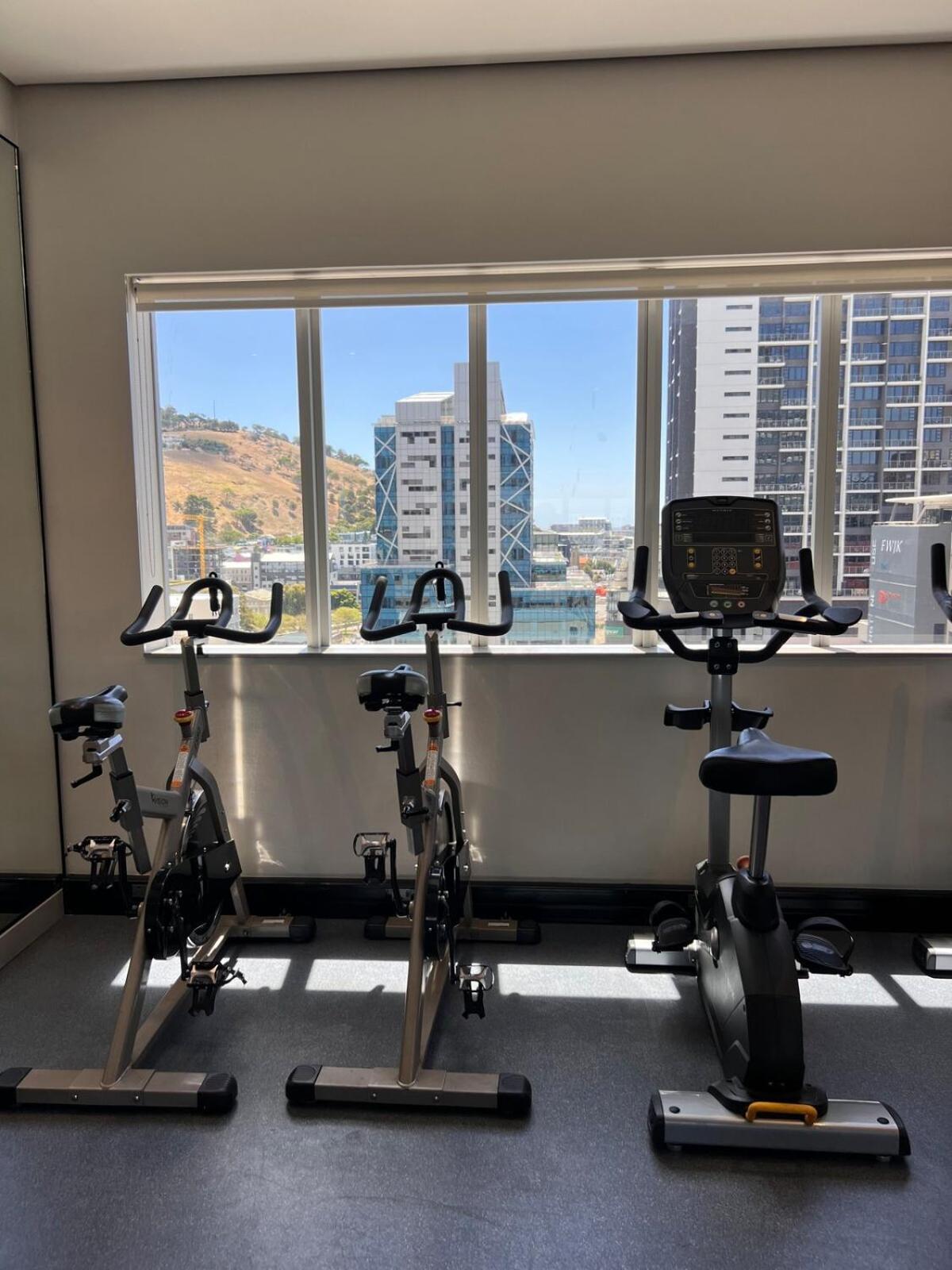 Stonehill Centre Apartment