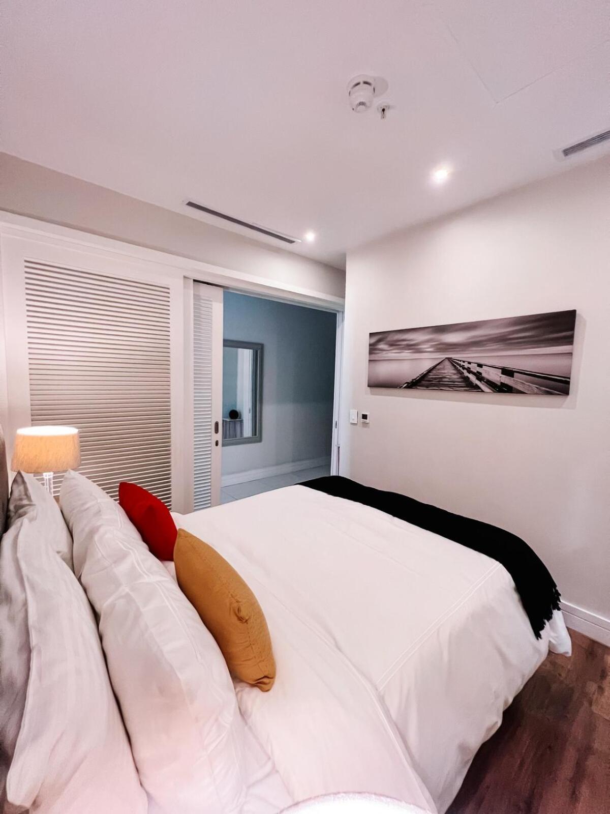 Apartment Stonehill Centre *