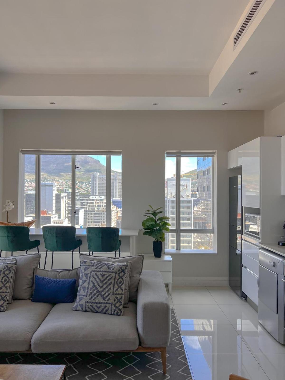 Apartment Stonehill Centre Cape Town